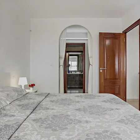 Terraza Solarium, Aire Acondicionado, Aparcamiento Privado, Internet Rapido - Es-347-17 Apartment