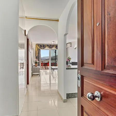 Terraza Solarium, Aire Acondicionado, Aparcamiento Privado, Internet Rapido - Es-347-17 Daire